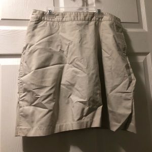 Adidas size 10 khaki women’s skort